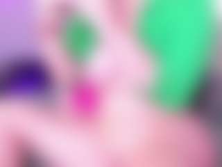 MadelaneCoote's Live Sex Cam Show