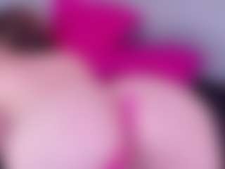 Live cam show with MadelaneCoote - Big Ass on SinfulBabes