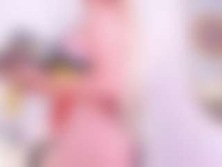 Live cam show with MadelaneCoote - Strip on SpankPalCams
