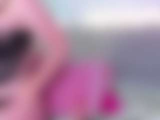 Live cam show with MadelaneCoote - Petite Toys on fapnchat