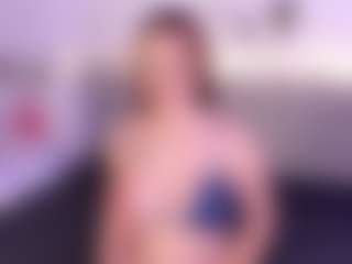 MadelaneCoote's Live Sex Cam Show