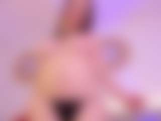 Live cam show with MadelaneCoote - BBW Big Tits on Dare Cams