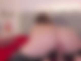 MadelaneCoote's Live Sex Cam Show