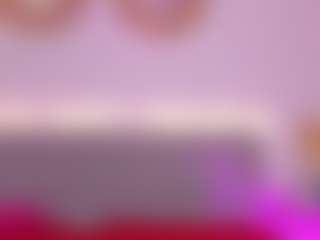 MadelaneCoote's Live Sex Cam Show