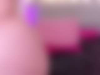 MadelaneCoote's Live Sex Cam Show