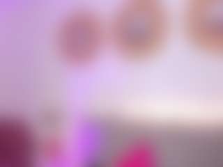 MadelaneCoote's Live Sex Cam Show