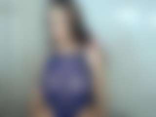 Live cam show with MadelaneCoote - Cowgirl on Camsoda
