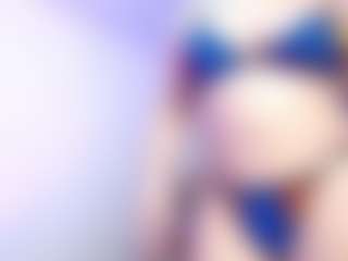 Live cam show with MadelaneCoote - HD on Camsoda
