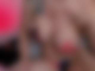 MadelaneCoote's Live Sex Cam Show