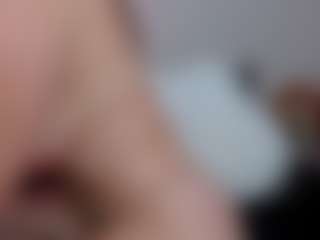 MadelaneCoote's Live Sex Cam Show