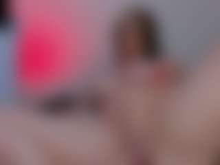 Live cam show with MadelaneCoote - Tease on Camsoda