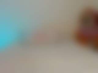 MadelaneCoote's Live Sex Cam Show