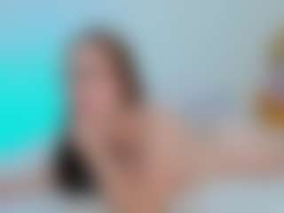 Live cam show with MadelaneCoote - Shower on Camsoda