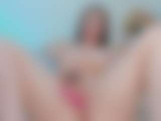 MadelaneCoote's Live Sex Cam Show