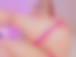 Live cam show with MadelaneCoote - Foot Fetish on Camsoda