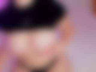MadelaneCoote's Live Sex Cam Show