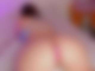MadelaneCoote's Live Sex Cam Show