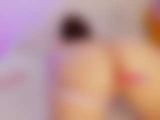 Live cam show with MadelaneCoote - Lovense on CamSodaAdn