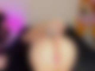 MadelaneCoote's Live Sex Cam Show