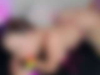 MadelaneCoote's Live Sex Cam Show