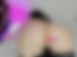 MadelaneCoote's Live Sex Cam Show