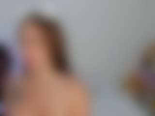 MadelaneCoote's Live Sex Cam Show