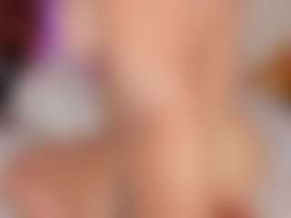 MadelaneCoote's Live Sex Cam Show