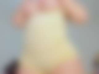 MadelaneCoote's Live Sex Cam Show
