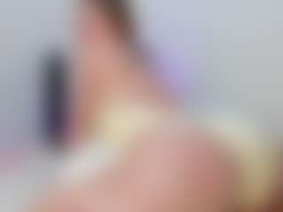 MadelaneCoote's Live Sex Cam Show