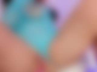 MadelaneCoote's Live Sex Cam Show