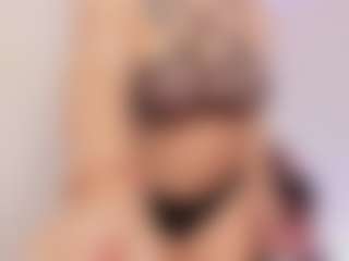 MadelaneCoote's Live Sex Cam Show