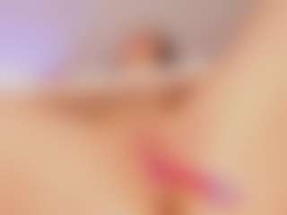 MadelaneCoote's Live Sex Cam Show
