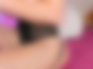 MadelaneCoote's Live Sex Cam Show