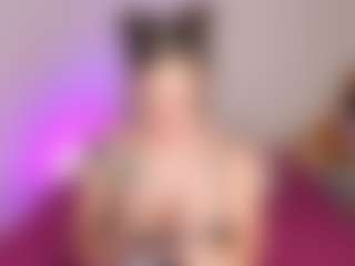MadelaneCoote's Live Sex Cam Show