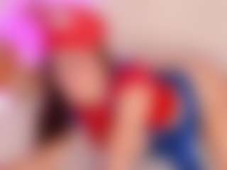 MadelaneCoote's Live Sex Cam Show