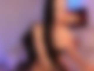 MissKendall's Live Sex Cam Show