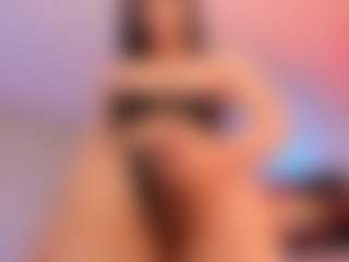 Live cam show with MissKendall - Average on Camsoda