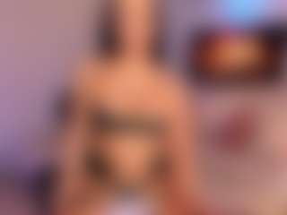 MissKendall's Live Sex Cam Show