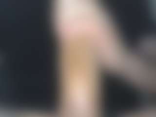 Live-Cam-Show mit biggentleman23 - Spank auf Camsoda