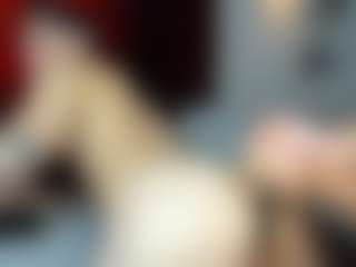 Live cam show with bullpower - Blowjob on Camsoda