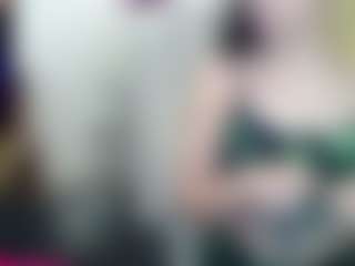 Live cam show with evieestonee - Solo Show on Stripli.com