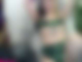 evieestonee's Live Sex Cam Show