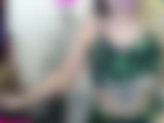 evieestonee's Live Sex Cam Show