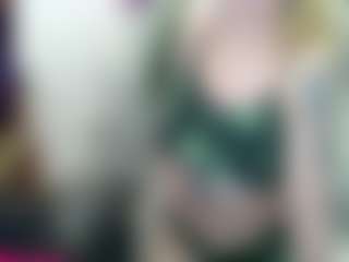 evieestonee's Live Sex Cam Show