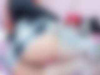 Live cam show with SAFIRO-AGATA - Ebony Teen (18+) on Dolls Live