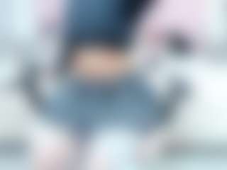 Live cam show with SAFIRO-AGATA - Cute on Camsoda