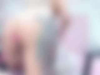 Live cam show with SAFIRO-AGATA - Ebony Teen (18+) on Cam Slut