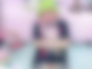 Live cam show with SAFIRO-AGATA - College on Camsoda