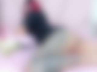 Live cam show with SAFIRO-AGATA - Ebony Teen (18+) on Camsoda