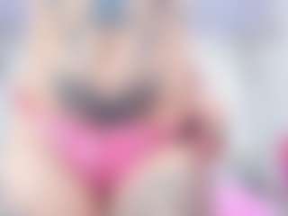Live cam show with SAFIRO-AGATA - Cute on TeamSkeetLive